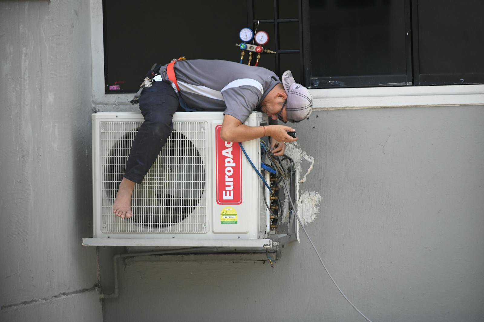 National HVAC Company ServiceTitan + HubSpot Integration case study by Proven ROI